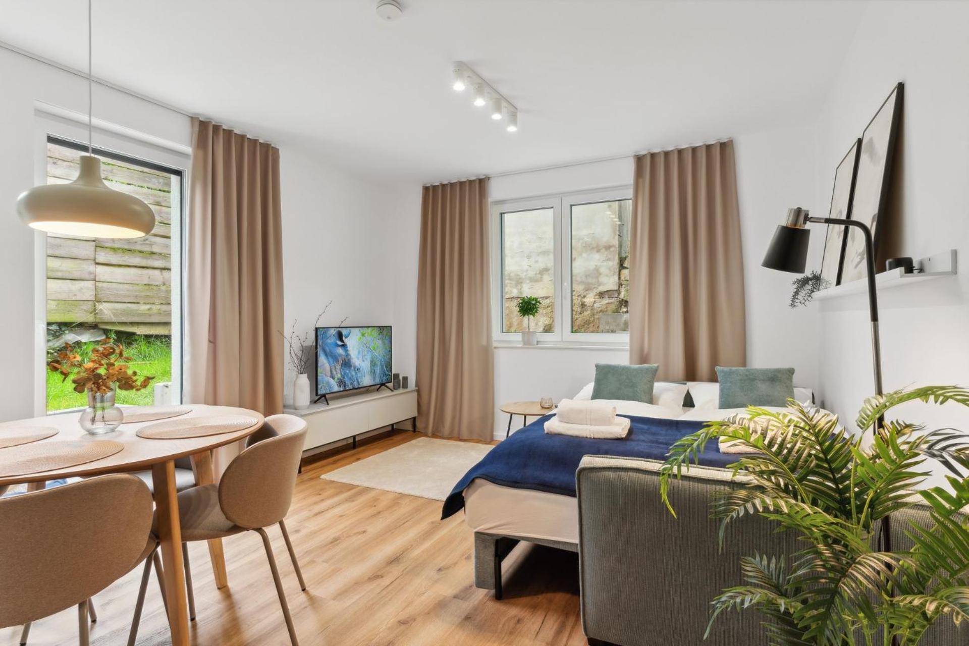 Zwei Apartments Fuer Bis Zu 8 Personen Zentral, Modern, Mit Terrasse & Balkon Bielefeld Buitenkant foto