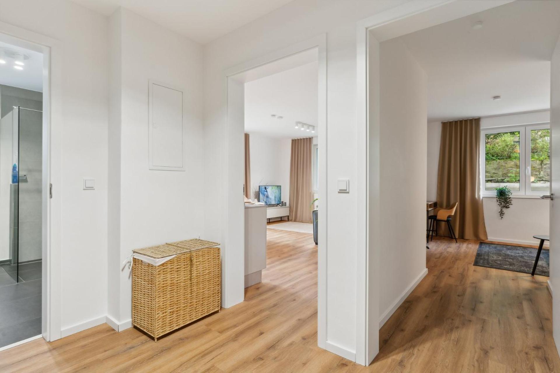 Zwei Apartments Fuer Bis Zu 8 Personen Zentral, Modern, Mit Terrasse & Balkon Bielefeld Buitenkant foto