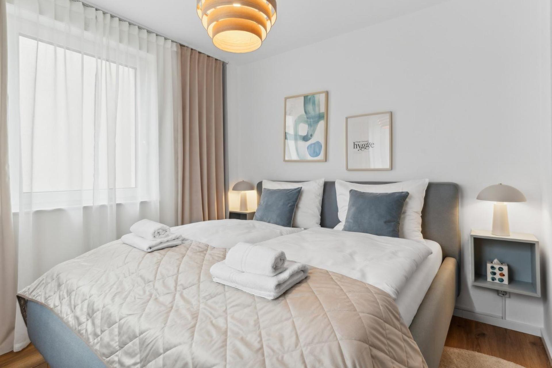 Zwei Apartments Fuer Bis Zu 8 Personen Zentral, Modern, Mit Terrasse & Balkon Bielefeld Buitenkant foto