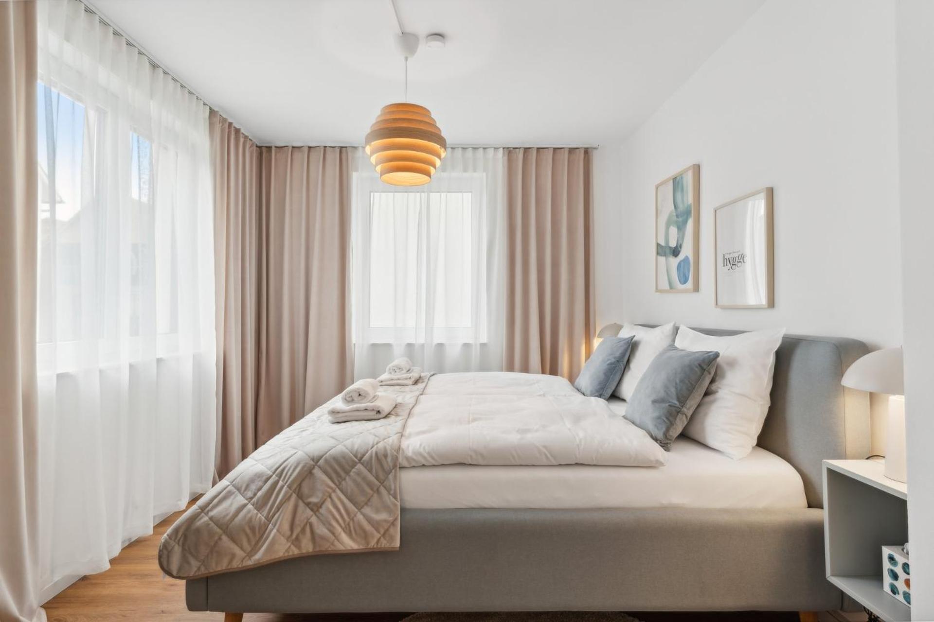 Zwei Apartments Fuer Bis Zu 8 Personen Zentral, Modern, Mit Terrasse & Balkon Bielefeld Buitenkant foto